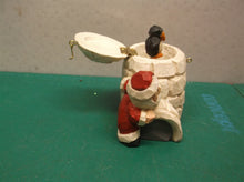 Eddie Walker Figurines Santa Igloo Penguin ds1