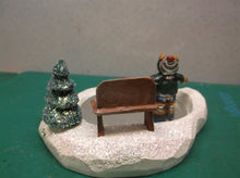 Eddie Walker Figurines Ice Pond Bear Bench and Trees ds1