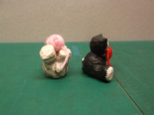 Eddie Walker Figurines Kittens w Yarn Balls ds1