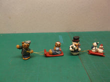 Eddie Walker Figurines Snowman Bear Sleigh set ds1