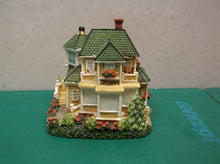 Liberty Falls Gadiel Home AH700 Christmas Village Decor 1999 ds1