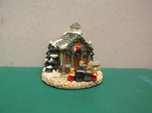 Crystal Falls Village Christmas Hillbrook Chapel Holiday 1993 Carolers ds1