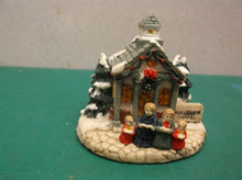 Crystal Falls Village Christmas Hillbrook Chapel Holiday 1993 Carolers ds1