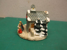 Crystal Falls Village Christmas Hillbrook Chapel Holiday 1993 Carolers ds1
