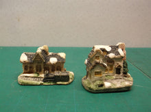 School and Train House Old world looking Lot of 2 Taiwan ds1