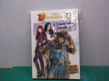 A Descendants Scrapbook: The Isle of the Lost Edition [Descendants 2]