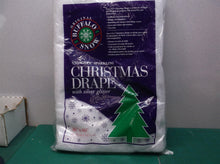 Buffalo Christmas Drape 36" X 60" White