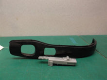switch button & cover off a BLACK & DECKER HLVA320J TYPE 1