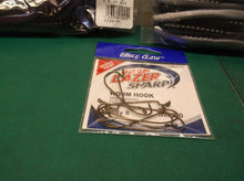 LOT OF RUBBER FISHING WORMS & HOOKS