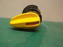 Knob - Height Adjustment 70031-333N off a 4870d Eureka Ultra Smart Vac