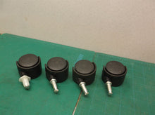 lot of 4 casters