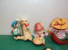 lot of 6 assorted ornaments