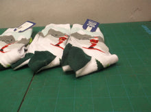 5 pair mens 10-13 Christmas socks