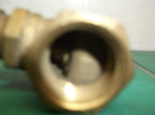 1/2 THREADED BRASS WATER VALVE