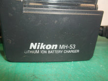 Nikon MH-53 Lithium Ion Battery Charger W/ Power cord