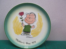 Schmid 7 1/2" collector plate "The Peanuts Family series 1972 Mothers day