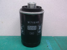 w 719/45 MANN-FILTER Engine Oil Filter fs1