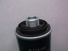 w 719/45 MANN-FILTER Engine Oil Filter fs1
