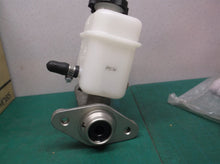 585102G100 OEM Brake Master Cylinder Kia Magentis 2006-2010 Kia Optima 2006-2010