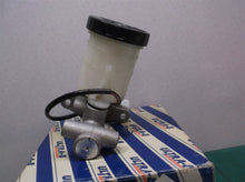P3611 Ultra 8 Brake Master previously installed fit Metro Firefly Swift