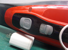 Black & Decker HLVA320J Vacuum Cleaner red with charger