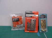 Lot of 3 everbilt hinges 1 1000020916 & 1 1006633587 &1 207079