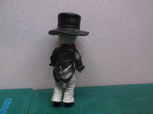McDonalds Madame Alexander Doll Figure Mad Hatter Alice In Wonderland 2010 Toy