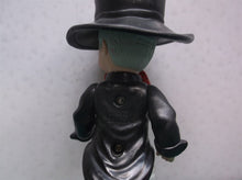 McDonalds Madame Alexander Doll Figure Mad Hatter Alice In Wonderland 2010 Toy