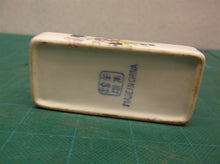 1-1/2 x 3-1/4 Ceramic Flowered Box Made in China