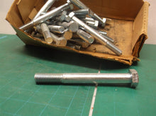 MF Grade 5 Hex Cap Screws 5/8 Inch 11 TPI By 5.5 Inch Zinc Plated Steel 25 Pack