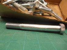 MF Grade 5 Hex Cap Screws 5/8 Inch 11 TPI By 5.5 Inch Zinc Plated Steel 25 Pack
