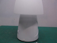 Dual powered color change led light battery/usb