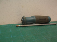 Anvil Ergonomic Non Slip Handle Interchangeable Blade PH2 & SL1/4