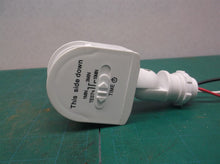Motion sensor Utilitech 110-Degree White Hardwired Halogen Outdoor Flood Light