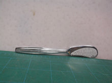 chrome plate Sheffield England blunt knife textured flower Spread