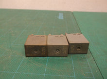 Set Of 3 - GM OEM Genuine Siemens Relay 12135170 Malibu 5170
