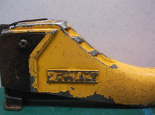 Dewalt Heavy-Duty Hammer Tacker DWHTHT450