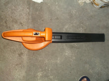 BLACK+DECKER LB700 7Amp Electric Leaf Blower