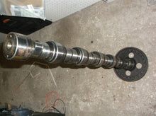 1376716 Camshaft Off C7 with some grooves/damage on the 1077809 Gear