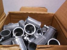 Bridgeport (49)240DC - 1/2" Die cast Emt Set/Screw Coupling