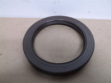 424983 Crankshaft Oil Seal