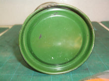 Vintage Quaker Dark Wheel Bearing Grease 1lb Metal Can Gas & Oil GD324