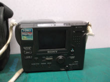 Sony Mavica Digital Camera MVC-FD83 Vintage Camera W/ 1 Battery - untested