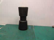 Moeller 900806 8" Keel Roller 5/8" Shaft - Used