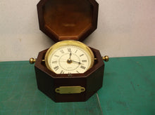 1994 Bombay Company Gimbal Dial On-Swivel Ship Clock Mahogany Box Nautical
