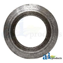 3904409 GUIDE INTAKE VALVE