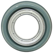 RE588241 SEAL FRONT AXLE