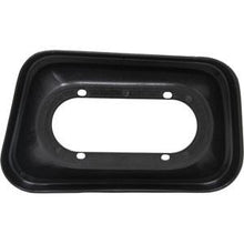 R52562 PANEL FENDER REAR LAMP;