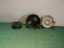 Head Assembly & Spool Off a Ryobi RY40204 String Trimmer
