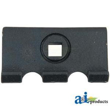H208429 WEAR PLATE RICE BEATER B